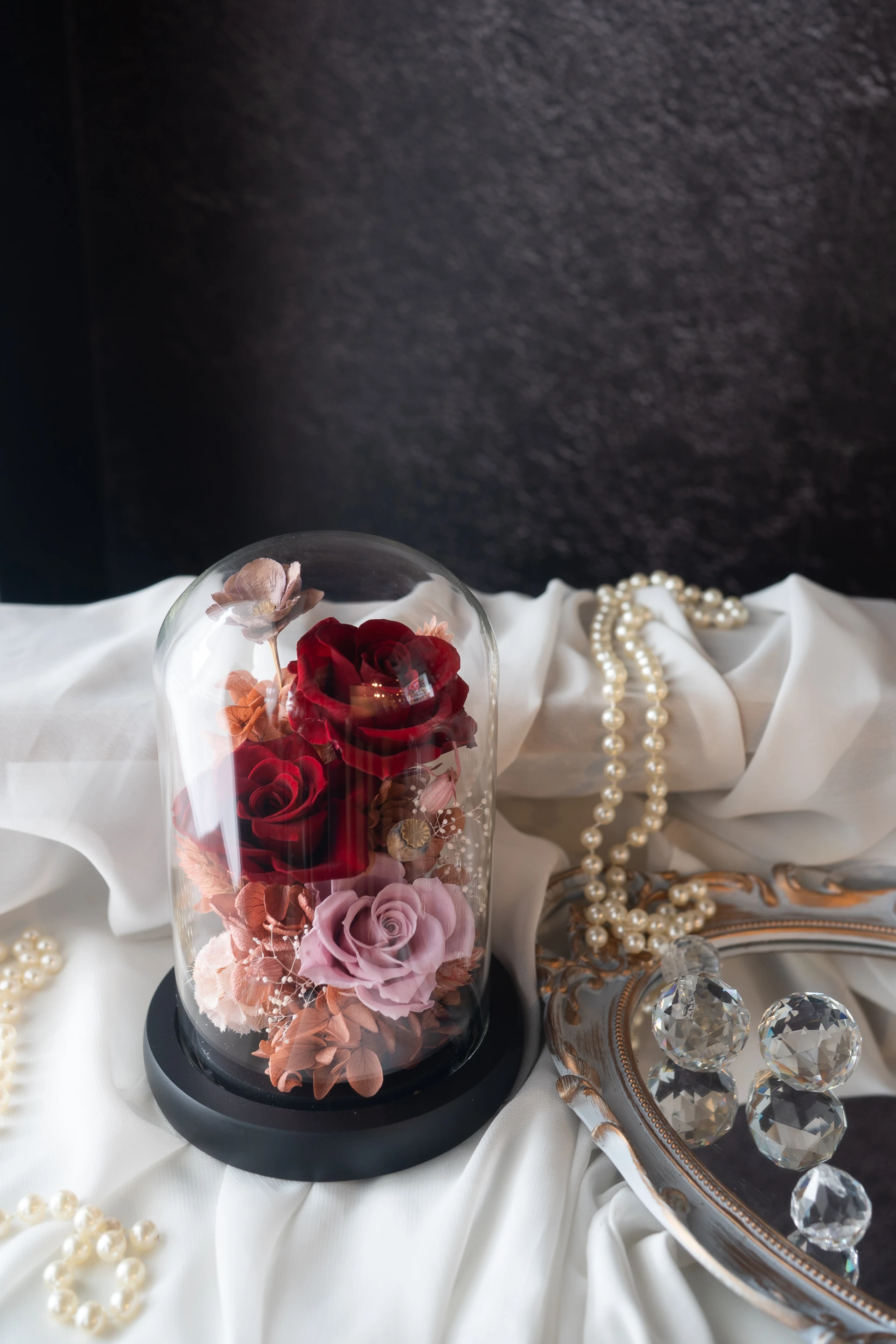 永生花 DIY 教學：在家就能做的 3 款浪漫花藝