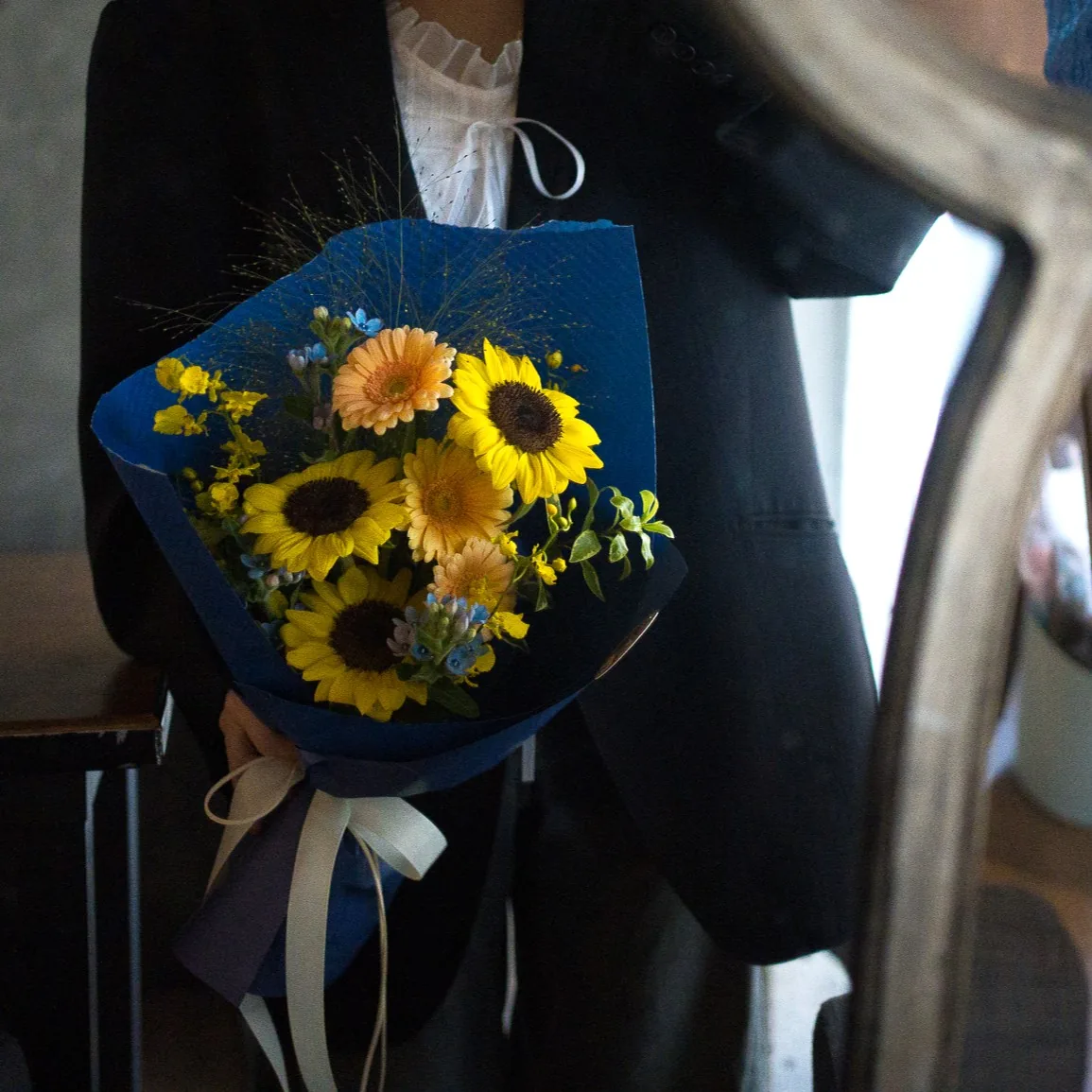 《藍光星語》｜星光系藍色畢業花束 3