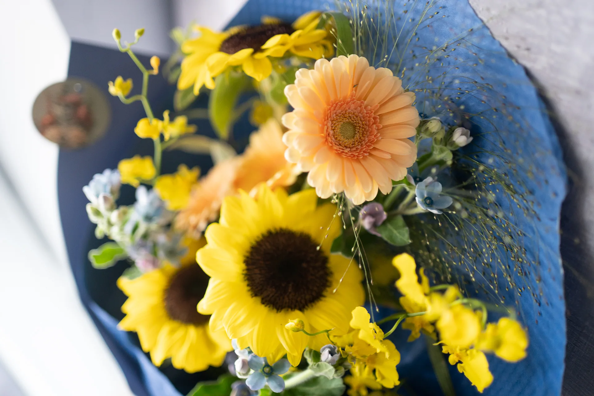 《藍光星語》｜星光系藍色畢業花束 8