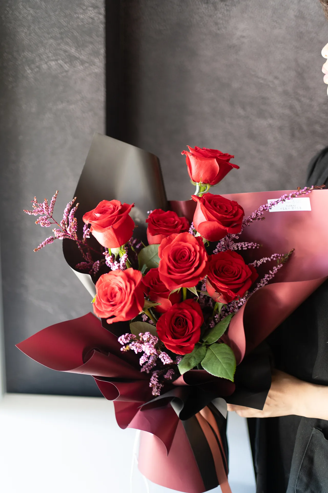 情人節｜紅酒烈焰 媽媽咪呀紅玫瑰花束 5