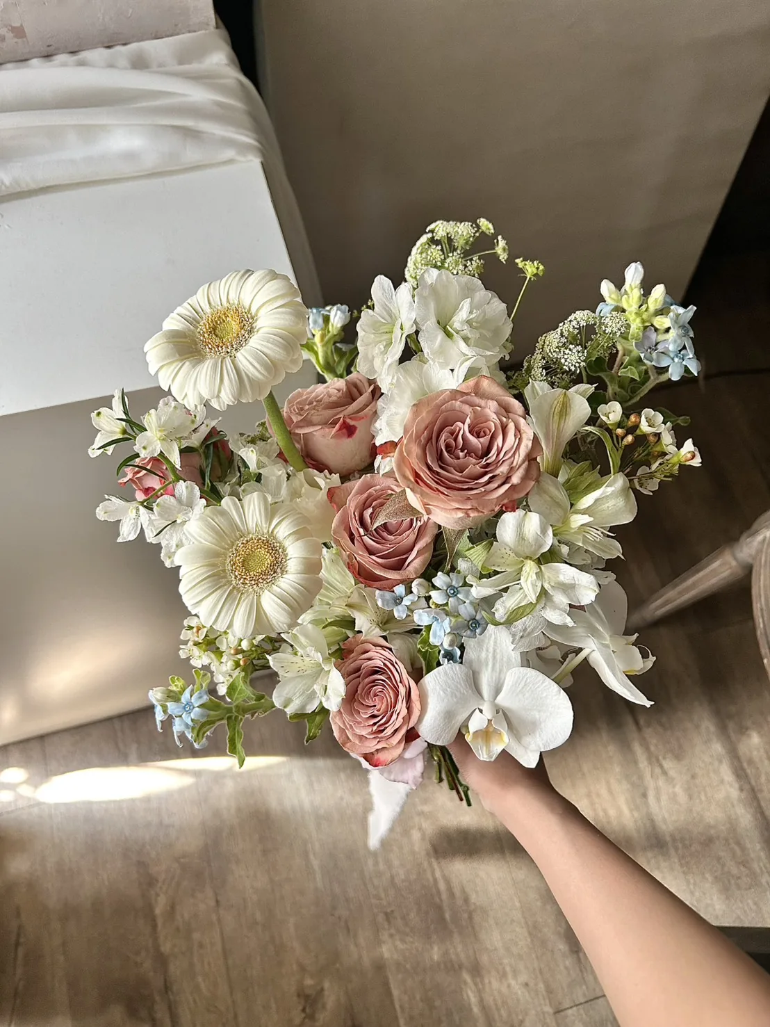 鮮花捧花｜奶茶色系