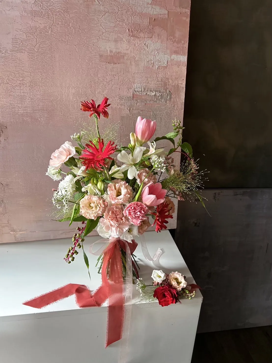 鮮花捧花｜粉白紅色系 4