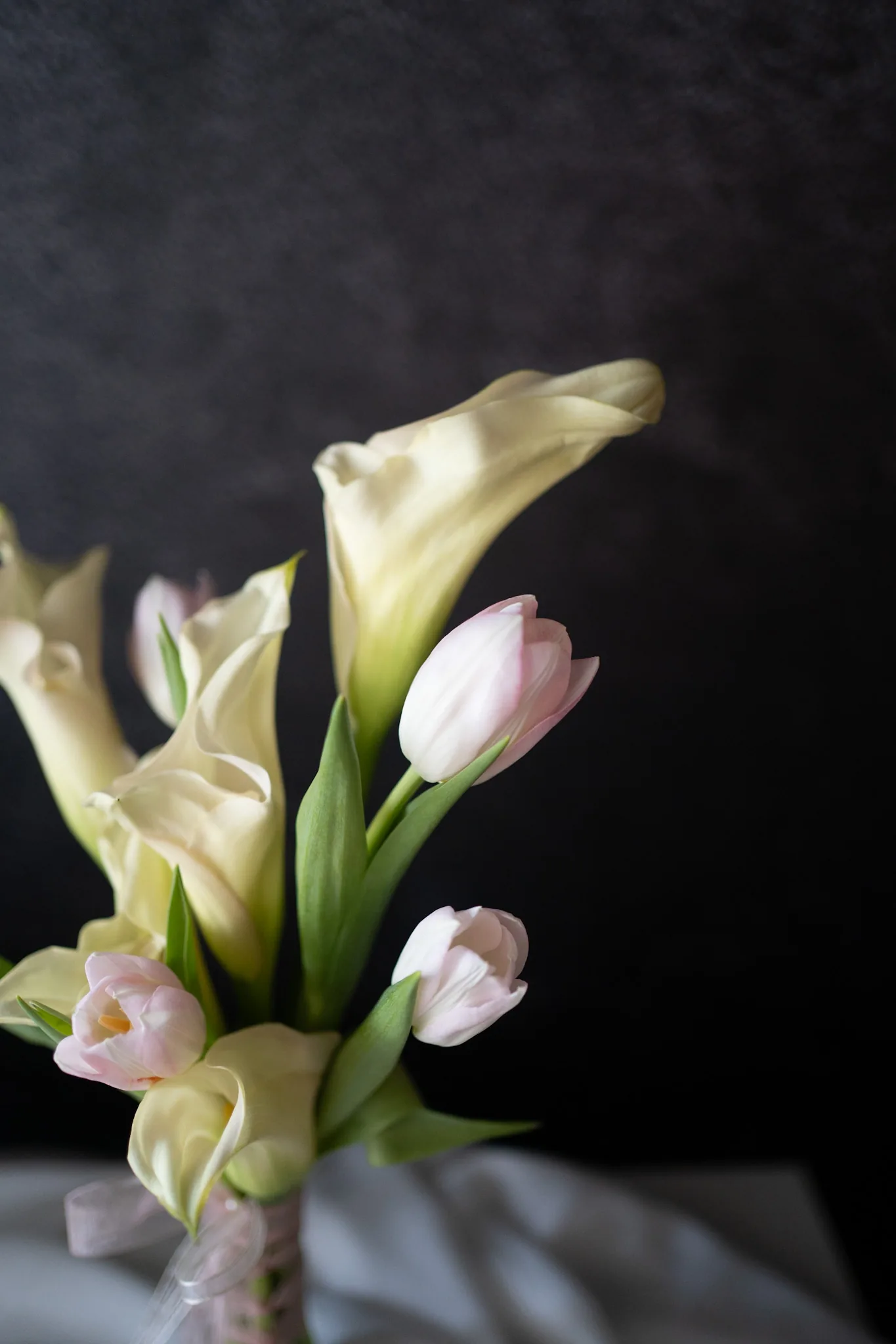 鮮花捧花｜海芋+鬱金香 簡約小捧花 3