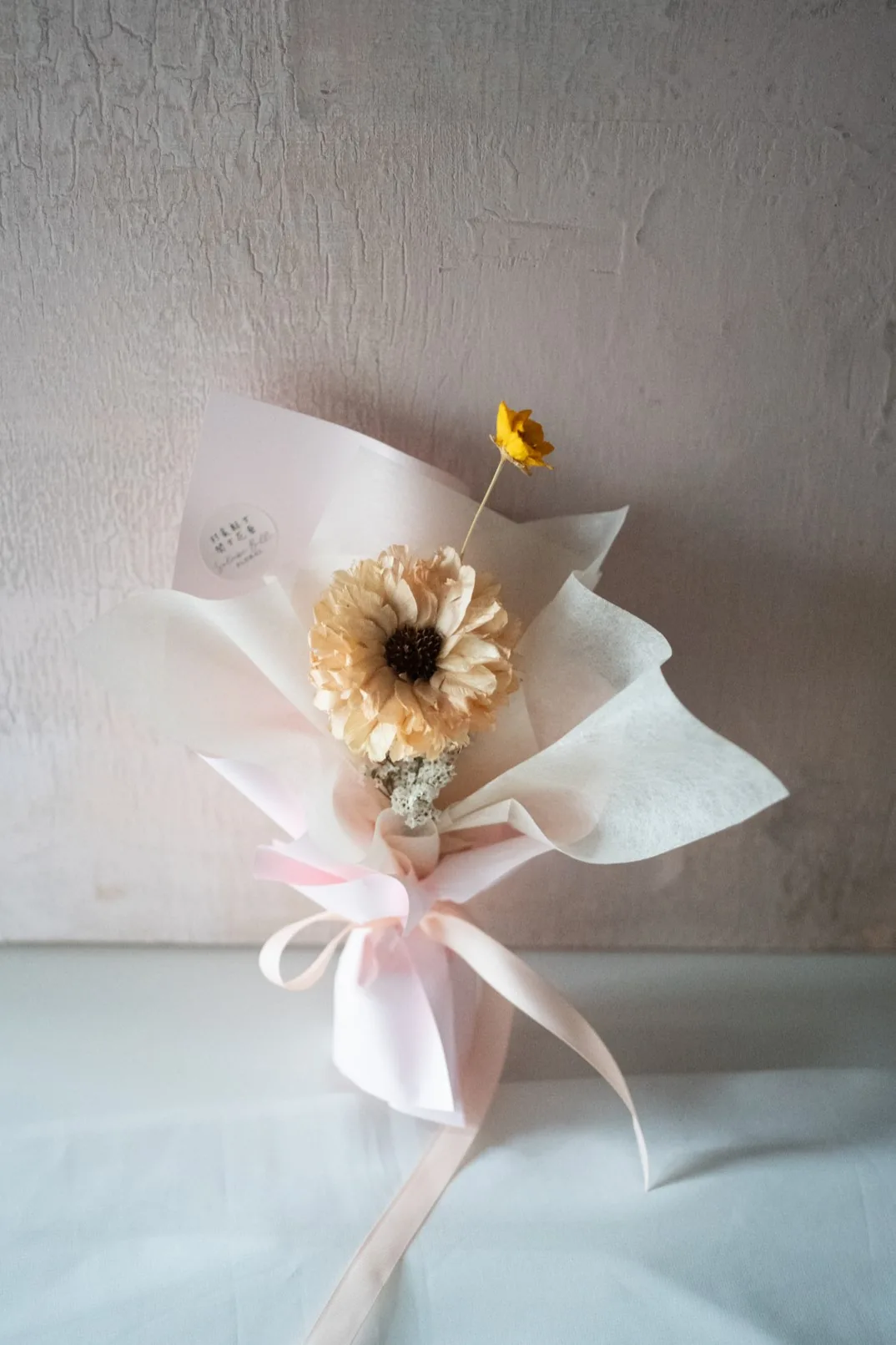 《日光手札》｜單枝花束 (索拉花)